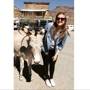 Meet your Posher, Amanda